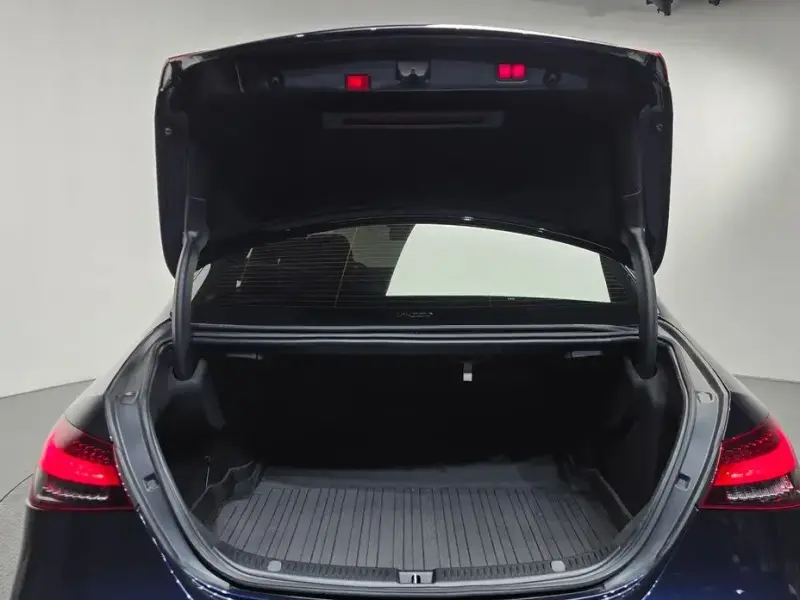 2021 Mercedes-Benz E-Класс с пробегом 29 264 км