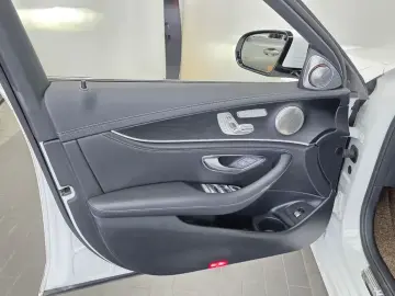 2020 Mercedes-Benz E-Класс с пробегом 72 088 км
