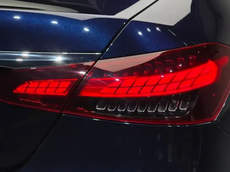 2021 Mercedes-Benz E-Класс с пробегом 29 264 км
