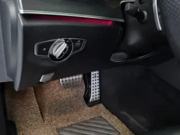 2020 Mercedes-Benz E-Класс с пробегом 72 088 км