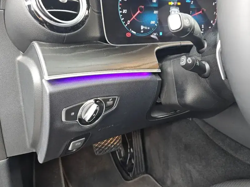 2023 Mercedes-Benz E-Класс с пробегом 31 045 км