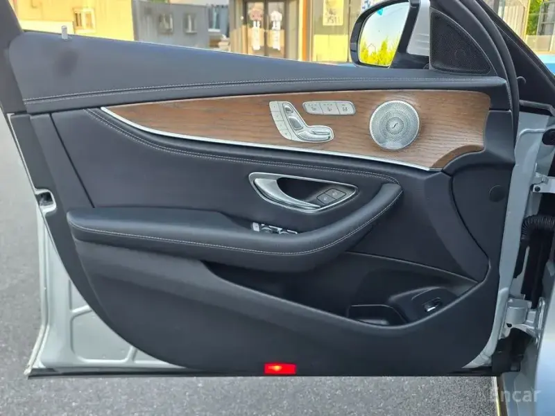 2019 Mercedes-Benz E-Класс с пробегом 112 000 км
