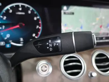 2022 Mercedes-Benz E-Класс с пробегом 22 875 км