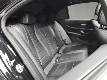 2023 Mercedes-Benz E-Класс с пробегом 30 796 км
