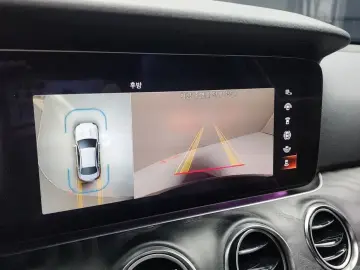 2023 Mercedes-Benz E-Класс с пробегом 30 796 км
