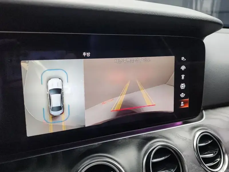 2023 Mercedes-Benz E-Класс с пробегом 30 796 км