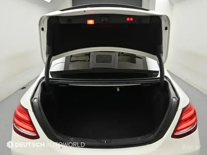2018 Mercedes-Benz E-Класс с пробегом 79 757 км