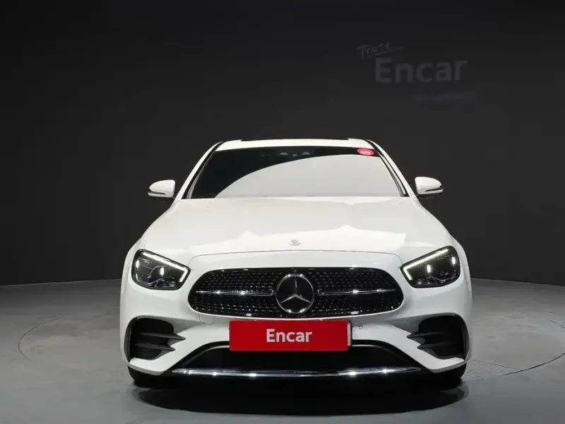 2023 Mercedes-Benz E-Класс с пробегом 30 713 км