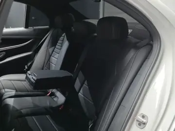 2023 Mercedes-Benz E-Класс с пробегом 30 713 км