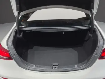 2023 Mercedes-Benz E-Класс с пробегом 30 713 км