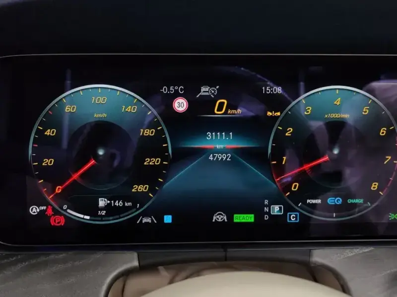 2023 Mercedes-Benz E-Класс с пробегом 47 992 км