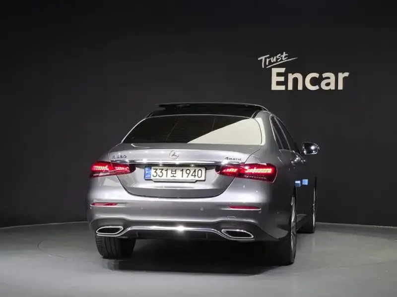 2022 Mercedes-Benz E-Класс с пробегом 36 930 км