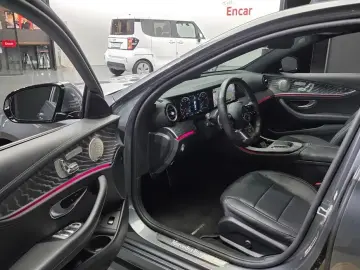 2022 Mercedes-Benz E-Класс с пробегом 36 930 км