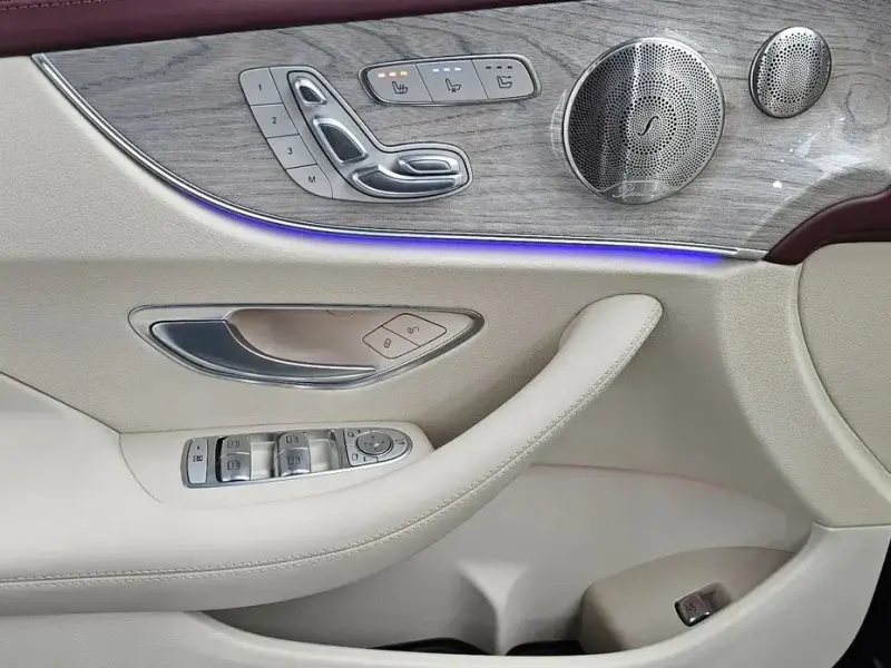 2021 Mercedes-Benz E-Класс с пробегом 16 459 км