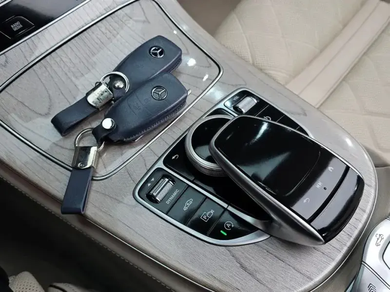 2021 Mercedes-Benz E-Класс с пробегом 16 459 км