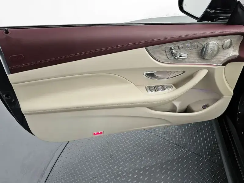 2021 Mercedes-Benz E-Класс с пробегом 16 459 км