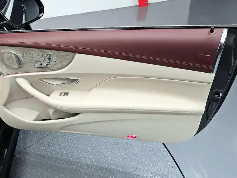 2021 Mercedes-Benz E-Класс с пробегом 16 459 км
