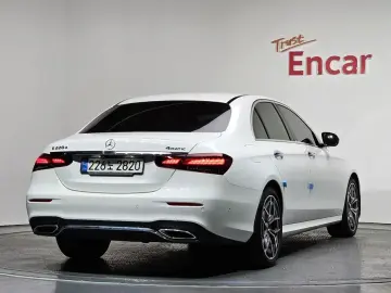 2022 Mercedes-Benz E-Класс с пробегом 28 558 км
