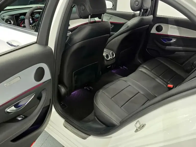 2021 Mercedes-Benz E-Класс с пробегом 50 917 км