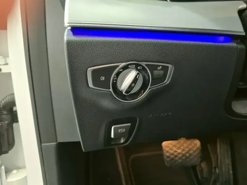 2021 Mercedes-Benz E-Класс с пробегом 50 917 км
