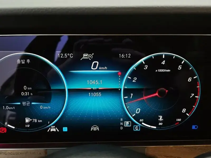2022 Mercedes-Benz E-Класс с пробегом 11 055 км