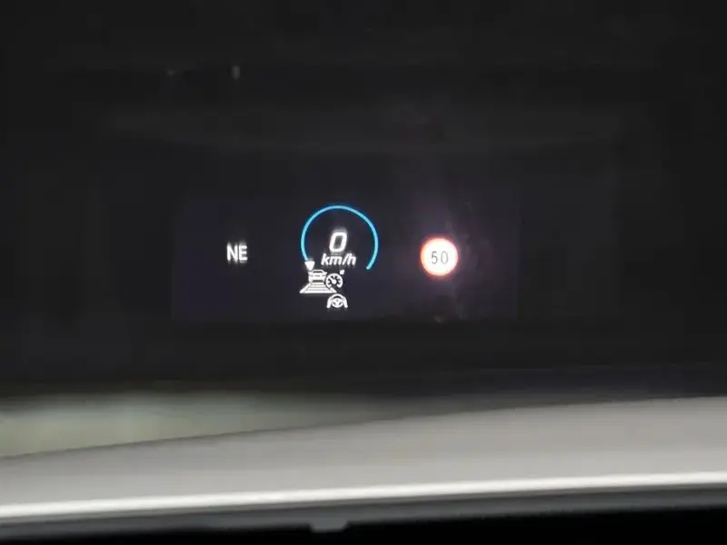 2023 Mercedes-Benz E-Класс с пробегом 24 803 км