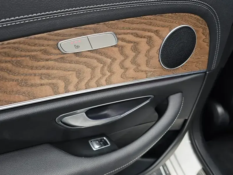 2023 Mercedes-Benz E-Класс с пробегом 24 803 км
