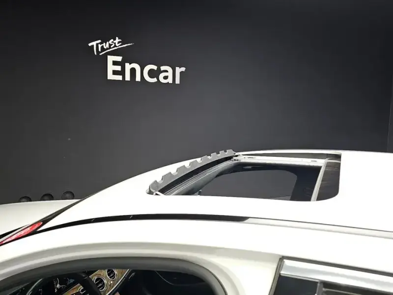 2023 Mercedes-Benz E-Класс с пробегом 24 803 км
