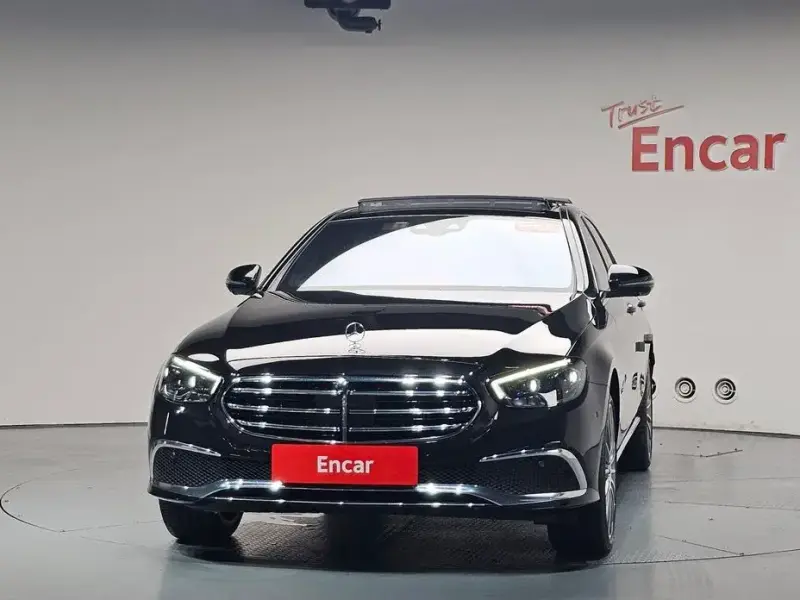 2023 Mercedes-Benz E-Класс с пробегом 40 040 км