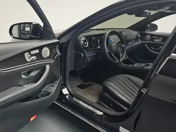 2023 Mercedes-Benz E-Класс с пробегом 40 040 км