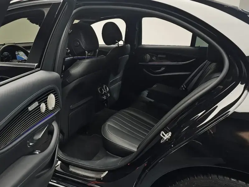 2023 Mercedes-Benz E-Класс с пробегом 40 040 км