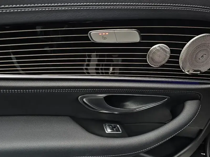 2023 Mercedes-Benz E-Класс с пробегом 40 040 км