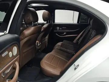 2023 Mercedes-Benz E-Класс с пробегом 112 161 км