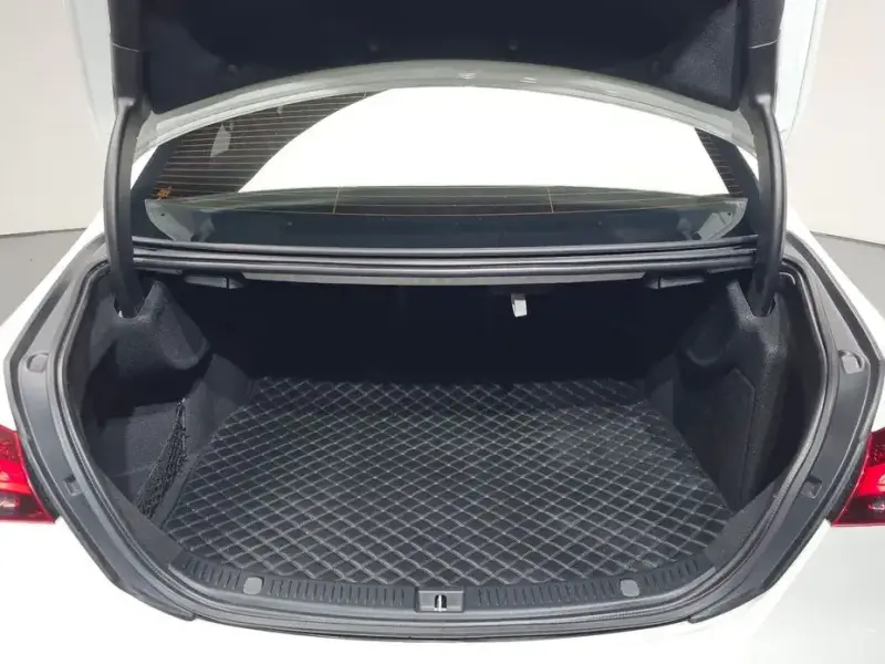 2023 Mercedes-Benz E-Класс с пробегом 112 161 км