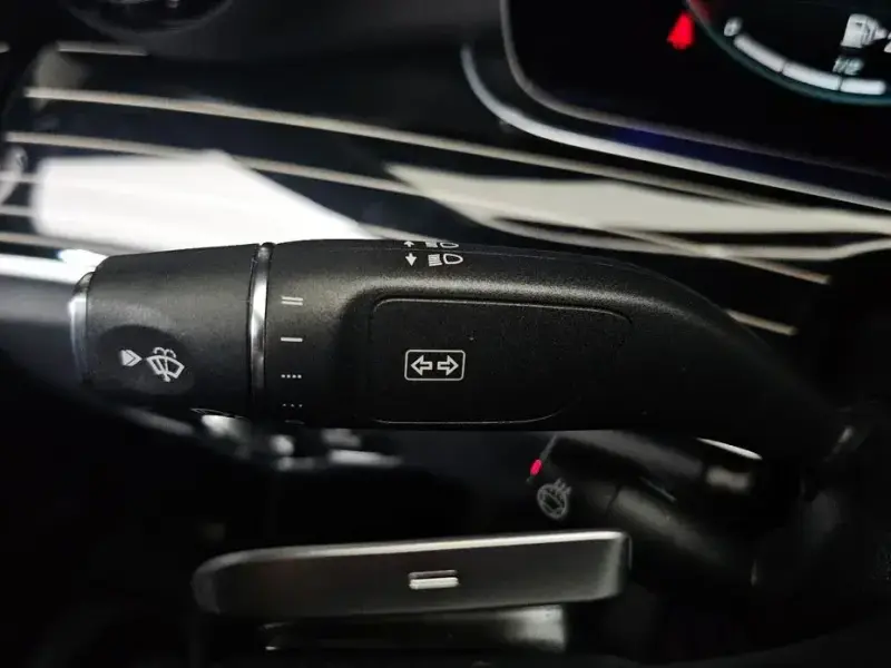 2023 Mercedes-Benz E-Класс с пробегом 40 040 км