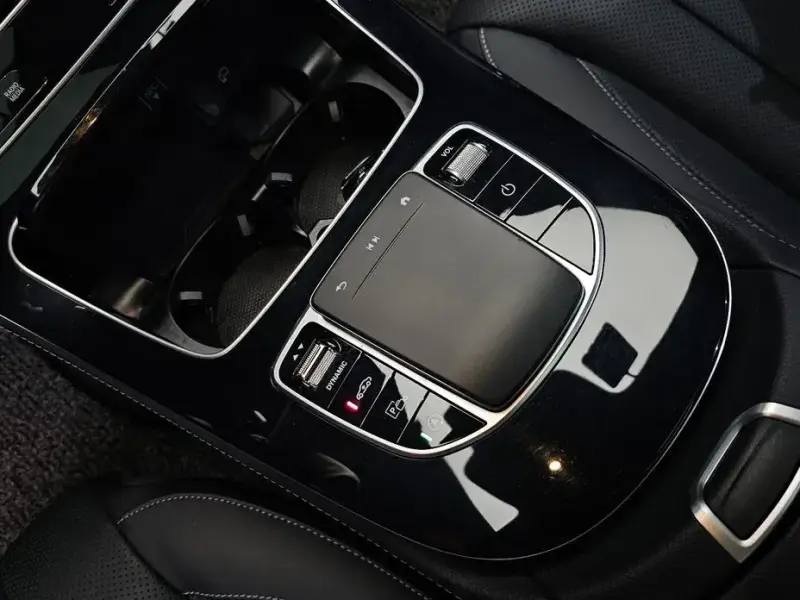 2023 Mercedes-Benz E-Класс с пробегом 40 040 км
