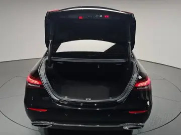2023 Mercedes-Benz E-Класс с пробегом 40 040 км