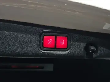 2023 Mercedes-Benz E-Класс с пробегом 112 161 км