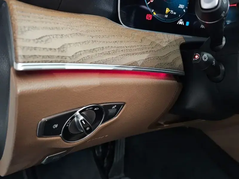 2023 Mercedes-Benz E-Класс с пробегом 112 161 км