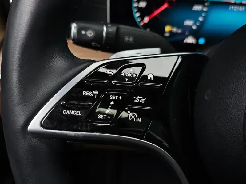 2023 Mercedes-Benz E-Класс с пробегом 112 161 км