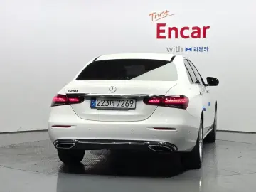 2022 Mercedes-Benz E-Класс с пробегом 24 547 км