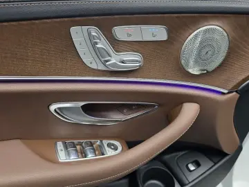 2023 Mercedes-Benz E-Класс с пробегом 26 889 км
