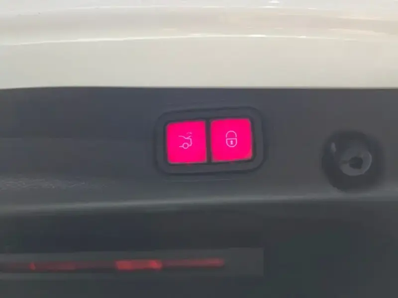 2022 Mercedes-Benz E-Класс с пробегом 24 547 км