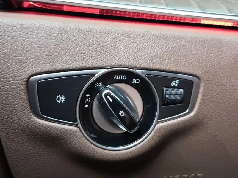 2022 Mercedes-Benz E-Класс с пробегом 24 547 км