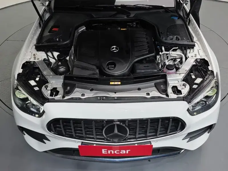 2022 Mercedes-Benz E-Класс с пробегом 29 755 км