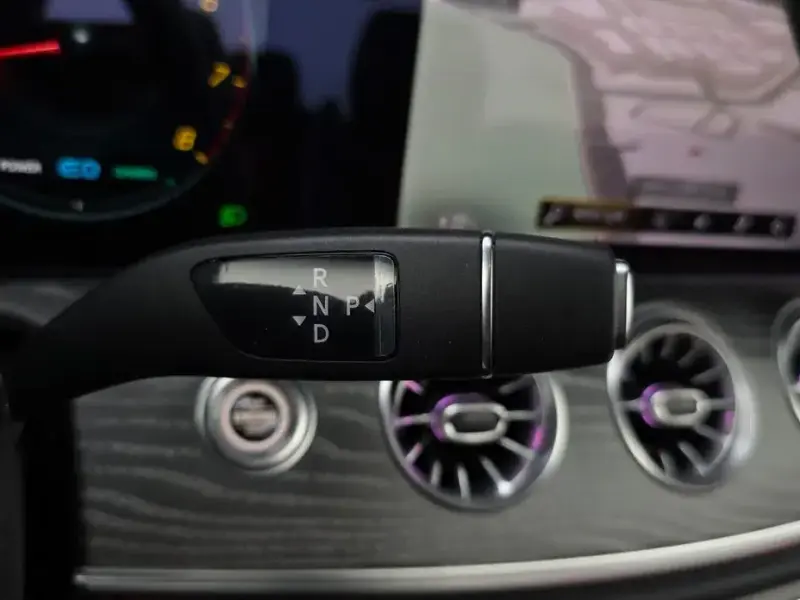 2022 Mercedes-Benz E-Класс с пробегом 29 755 км