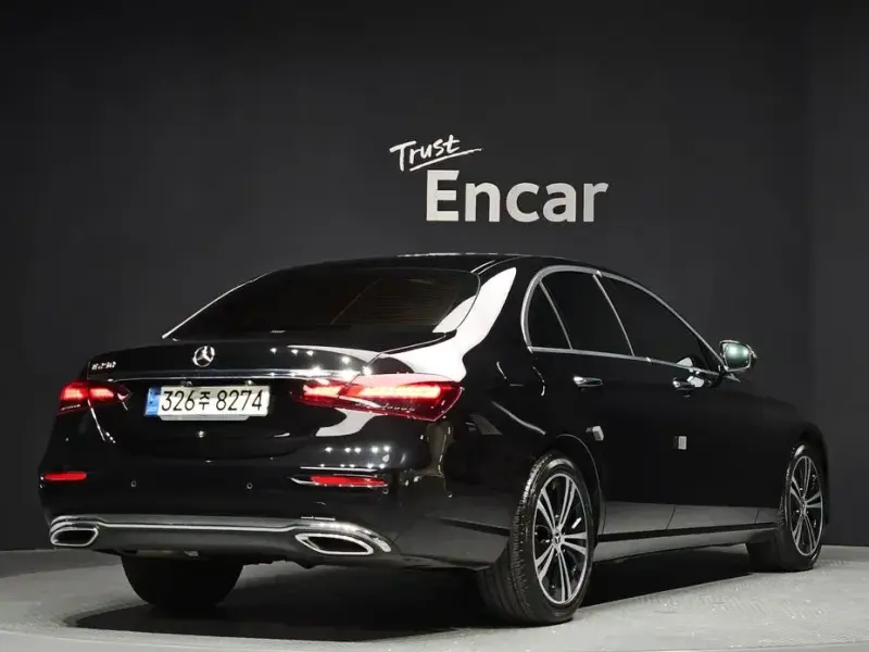 2022 Mercedes-Benz E-Класс с пробегом 78 362 км