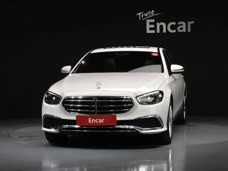 2022 Mercedes-Benz E-Класс с пробегом 85 667 км