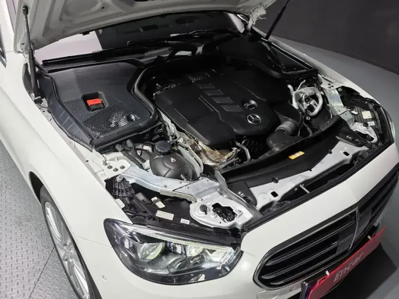 2022 Mercedes-Benz E-Класс с пробегом 85 667 км