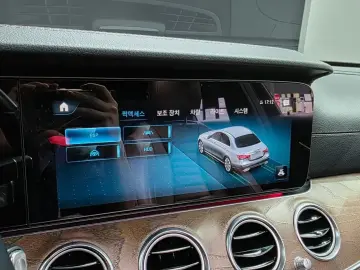 2022 Mercedes-Benz E-Класс с пробегом 85 667 км